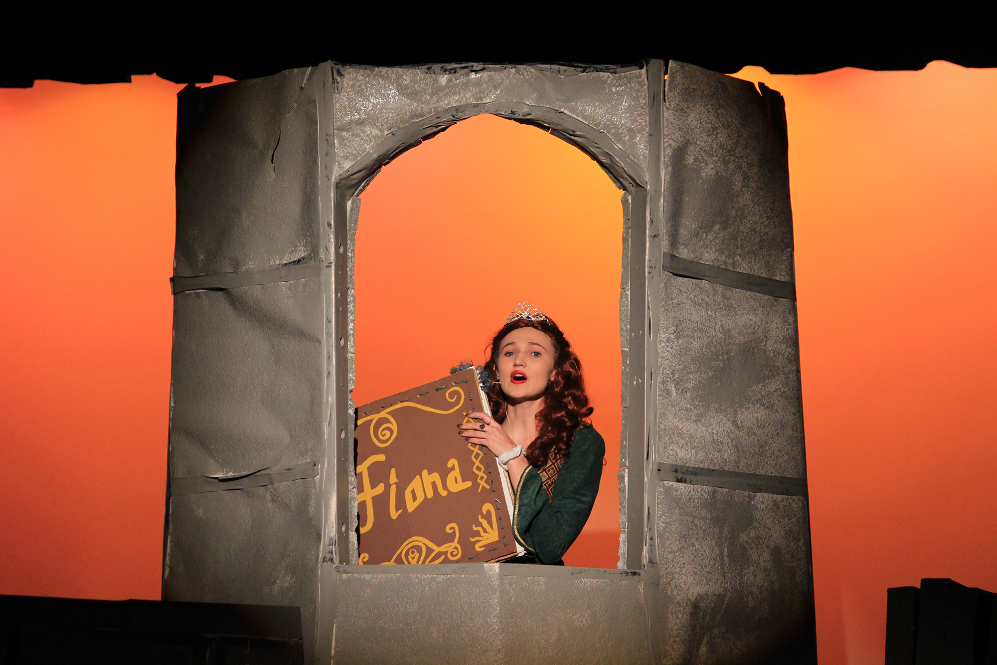 Emma Graening as Princess Fiona